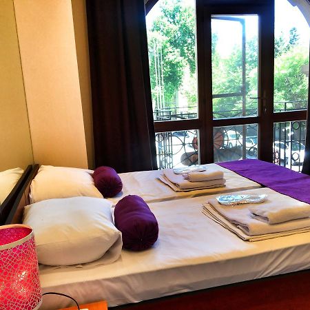 באקו Hostel Inn Hotel&Hostel מראה חיצוני תמונה