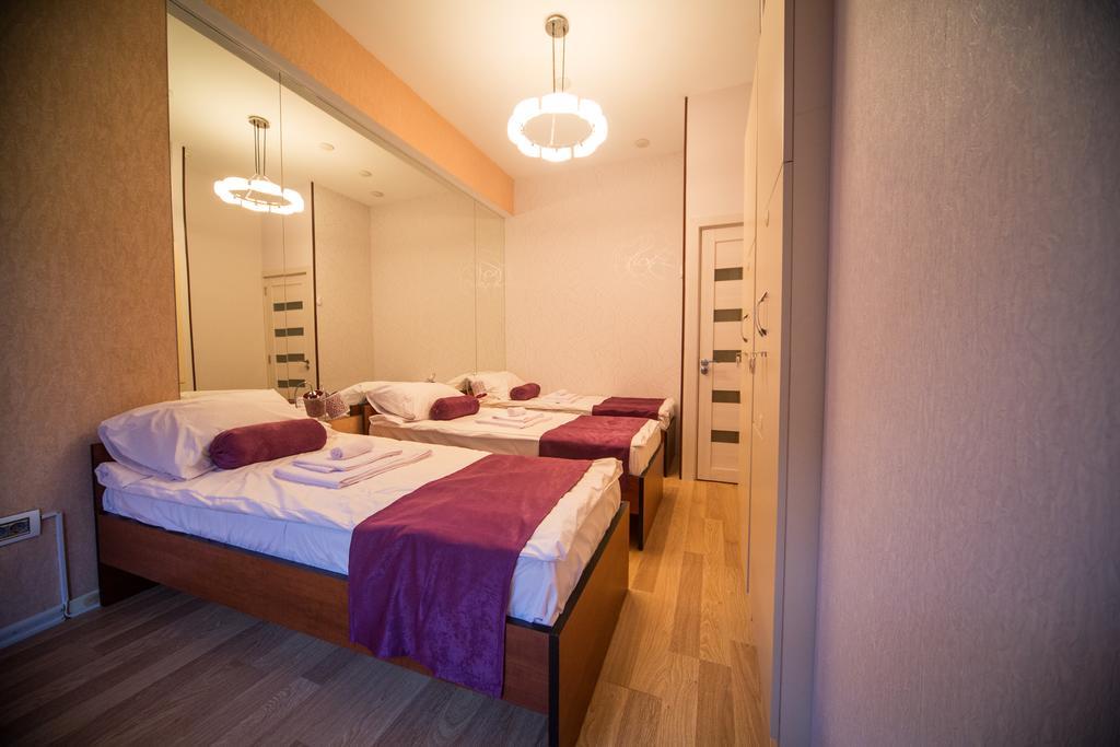 באקו Hostel Inn Hotel&Hostel מראה חיצוני תמונה