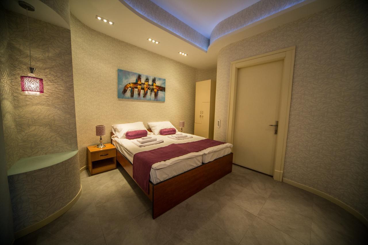 באקו Hostel Inn Hotel&Hostel מראה חיצוני תמונה